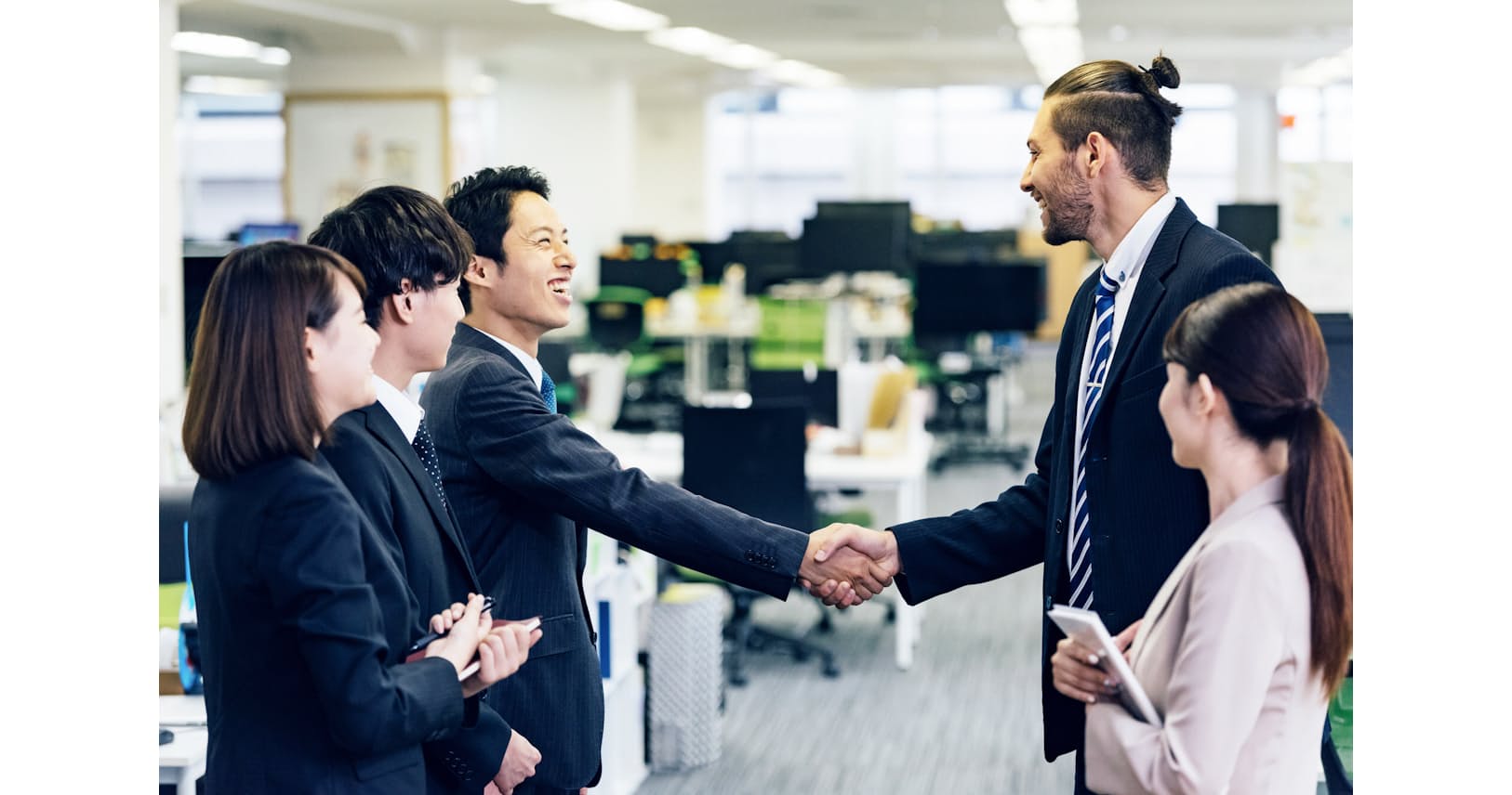 外国人上司の着任前に 先手必勝の2つの英文術 Nikkei Style 外国人上司の着任前に 先手必勝の2つの英文術 Nikkei Style