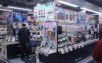 ヨドバシカメラ新宿西口本店 マルチメディア館1階にあるコンパクトデジカメコーナー

