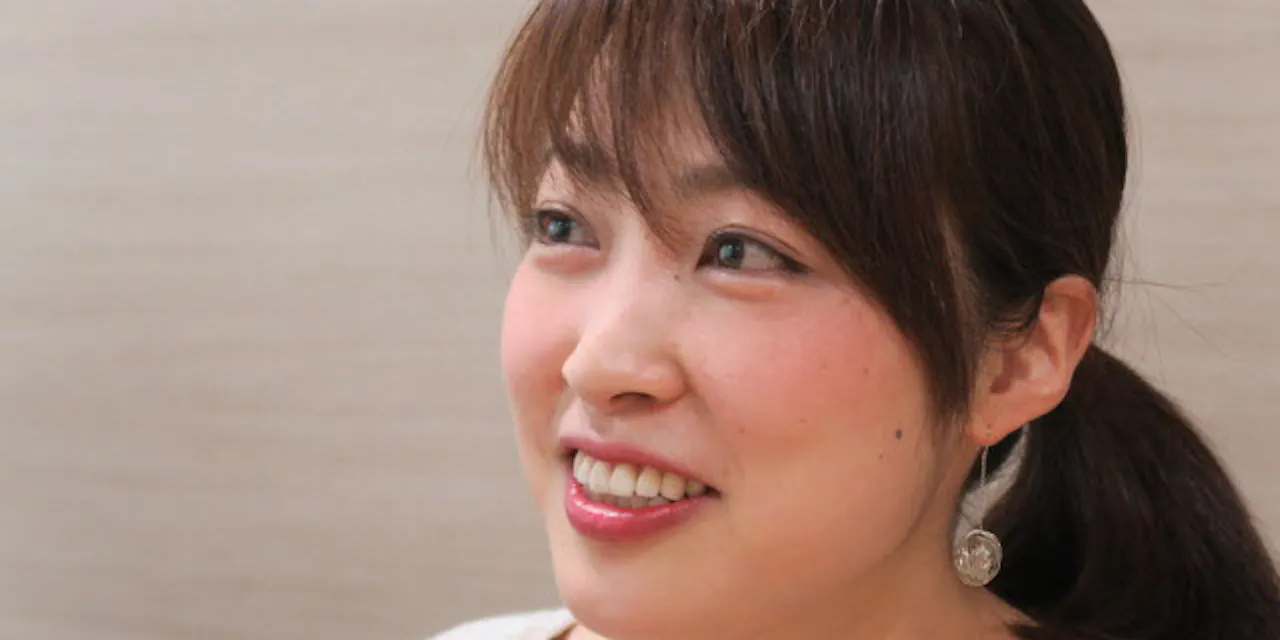 まるで黒百合 東大卒の女芸人 就活生憧れのあの企業で味わった挫折 Nikkei Style まるで黒百合 東大卒の女芸人 就活生憧れのあの企業で味わった挫折 Nikkei Style