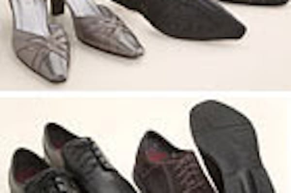 靴は夕方に買う はng 革靴選びの新常識 Nikkei Style 靴は夕方に買う はng 革靴選びの新常識 Nikkei Style