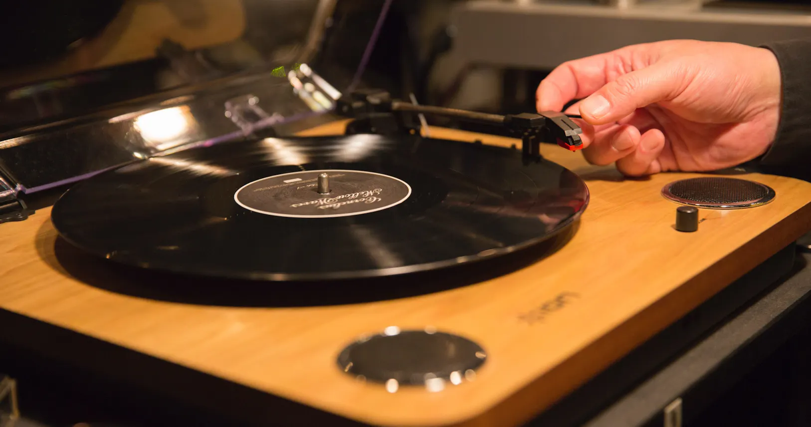 人気の 1万円 レコードプレーヤー 音質向上に挑戦 Nikkei Style