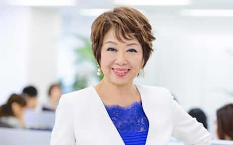 ポピンズ 保育士とベビーシッターを 二刀流 に 日本経済新聞