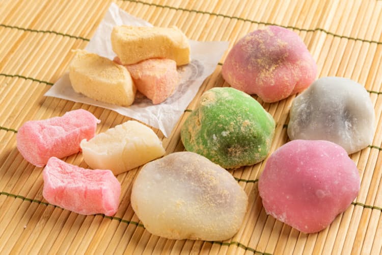 ハワイ日系人が育む和菓子 見た目変わらず洋風進化 Nikkei Style ハワイ日系人が育む和菓子 見た目変わらず洋風進化 Nikkei Style