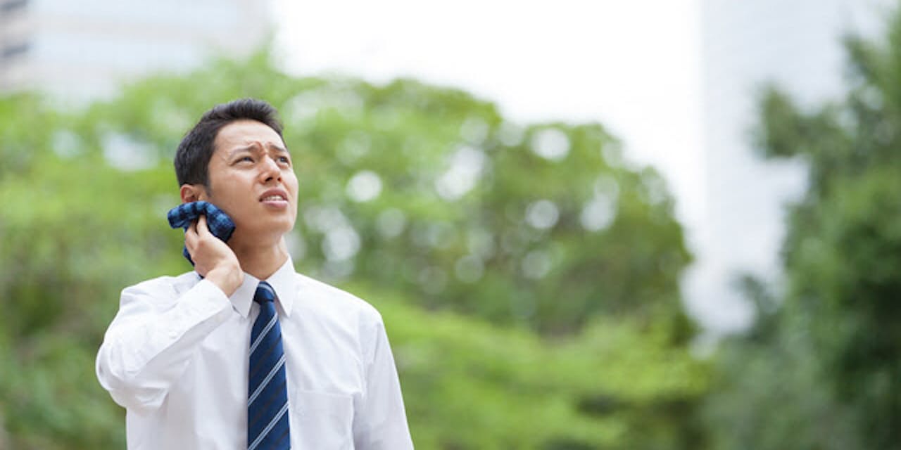 夏に備え 汗トレ ベタベタ汗の人は入浴で改善 Nikkei Style 夏に備え 汗トレ ベタベタ汗の人は入浴で改善 Nikkei Style