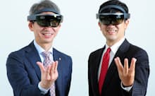 Microsoft HoloLensを着けて