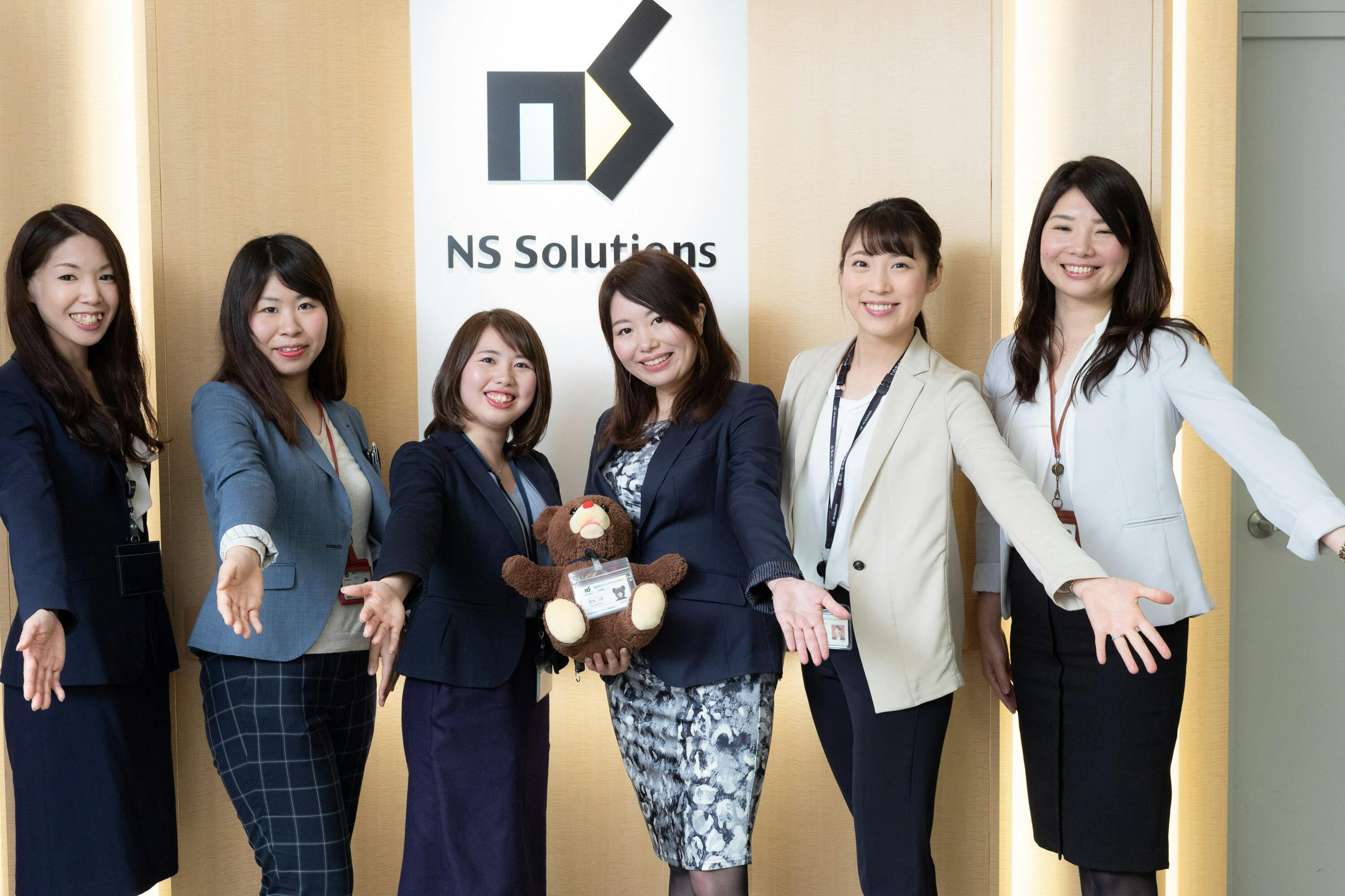 仮想通貨で褒め合う 営業女性の発明で前向き職場に Nikkei Style 仮想通貨で褒め合う 営業女性の発明で前向き職場に Nikkei Style