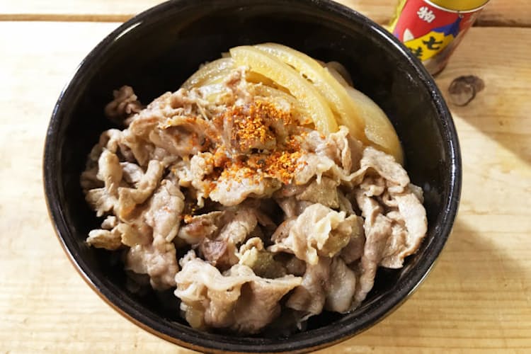 週末レシピ 牛丼 失敗しないので 肉はケチらずに Nikkei Style 週末レシピ 牛丼 失敗しないので 肉はケチらずに Nikkei Style