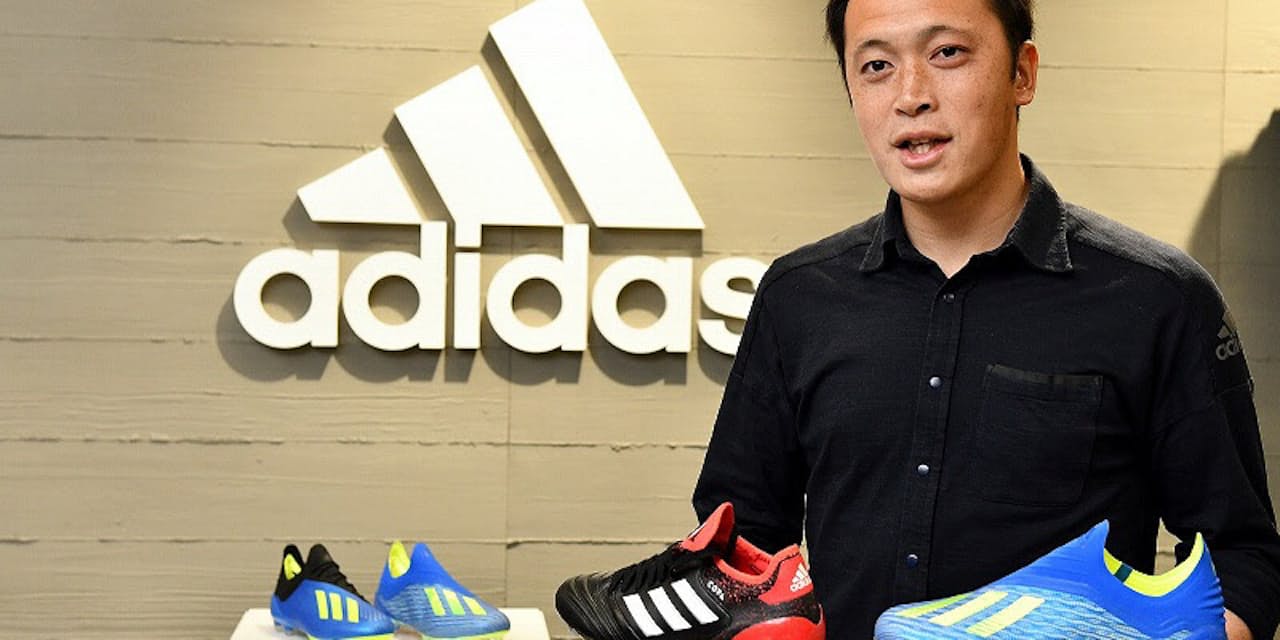 W杯は足元に注目 メッシ 香川が選んだ最新シューズ Nikkei Style W杯は足元に注目 メッシ 香川が選んだ最新シューズ Nikkei Style