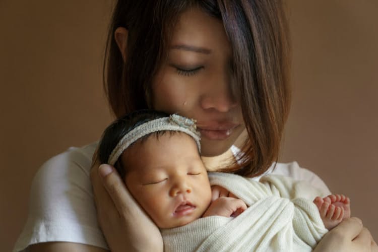 産後ママに自信 プロが撮る新生児フォト 静かな人気 Nikkei Style 産後ママに自信 プロが撮る新生児フォト 静かな人気 Nikkei Style