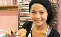 東京・調布市に、都内唯一と言われるポーランド料理専門店「ポンチキヤ」を開いた坂元萌衣子さん