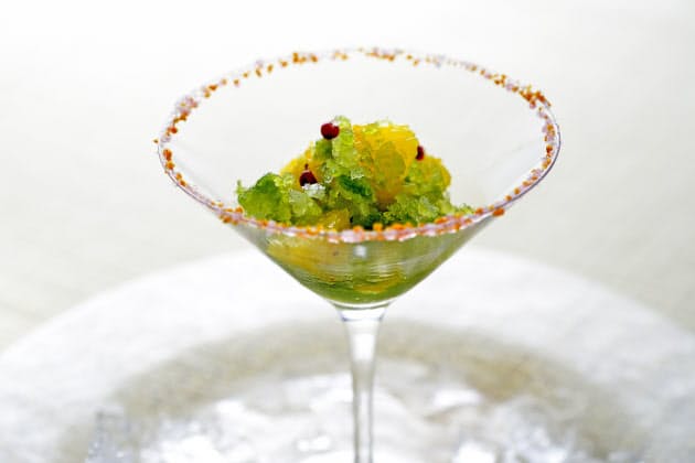 ウニやチーズで進化形かき氷 口に涼しく栄養きっちり Nikkei Style ウニやチーズで進化形かき氷 口に涼しく栄養きっちり Nikkei Style