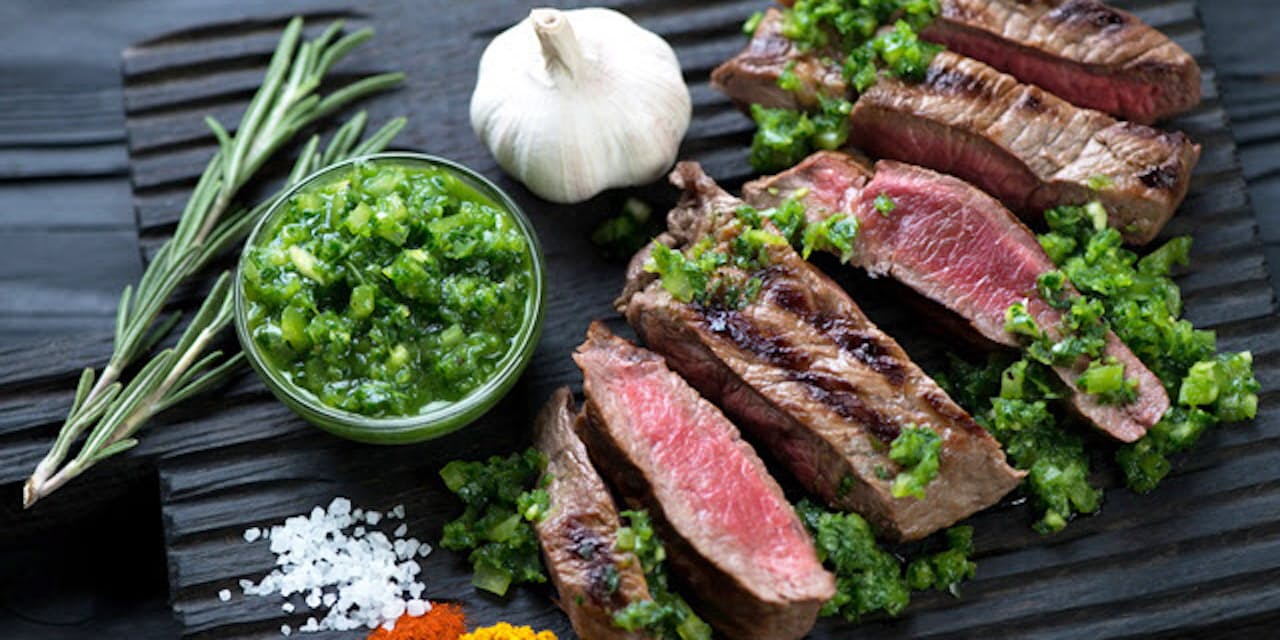 肉がうまくて止まらない アルゼンチンの魔法のソース Nikkei Style 肉がうまくて止まらない アルゼンチンの魔法のソース Nikkei Style