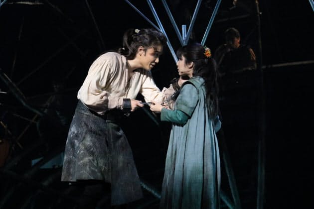 舞台ならでは 地方公演でのすてきな光景 井上芳雄 Nikkei Style 舞台ならでは 地方公演でのすてきな光景 井上芳雄 Nikkei Style