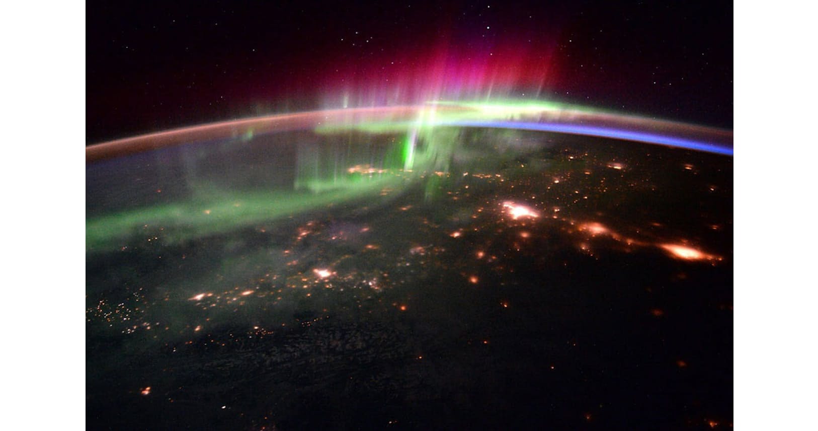 息をのむ 国際宇宙ステーションから見た地球の絶景 ナショジオ Nikkei Style