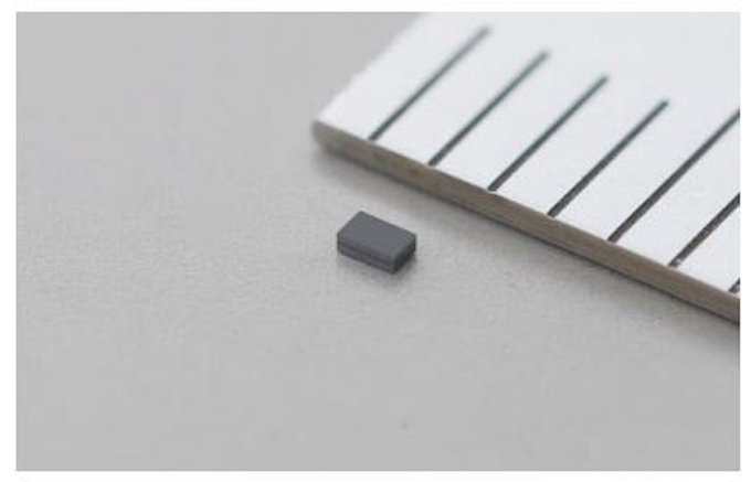 村田製作所 Iot機器などの小型化 低消費電力化に貢献する 32 768khz Mems 振動子 を開発 日本経済新聞