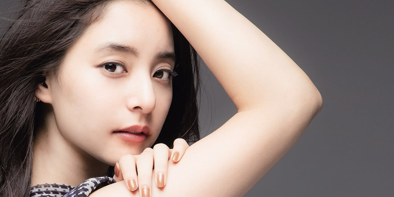 モデルの仕事が転機に 新木優子 遅咲きの花開く 話題のドラマ 映画に連投 Nikkei Style モデルの仕事が転機に 新木優子 遅咲きの花開く 話題のドラマ 映画に連投 Nikkei Style