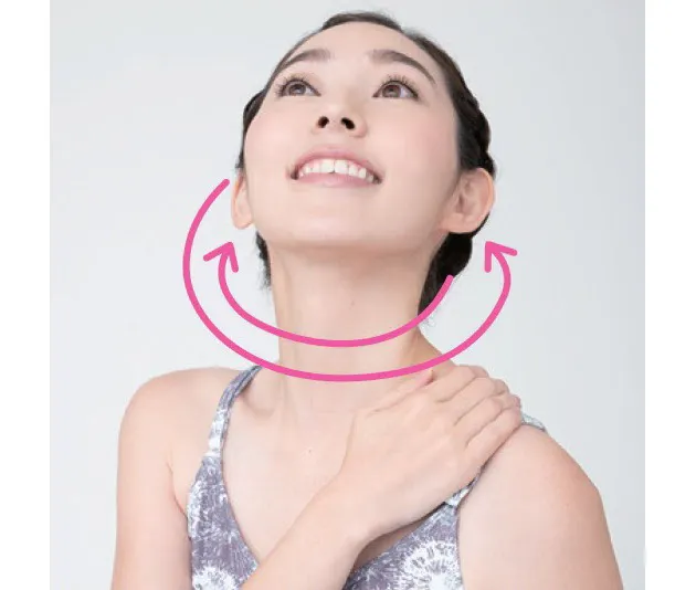 スマホ首 ストレッチ 肩こり 首こり 猫背も解消 Nikkei Style
