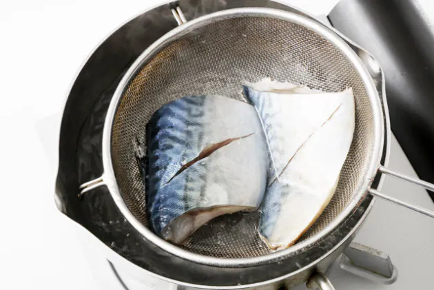 週末レシピ 今が旬のサバのみそ煮 グラタンにも変身 Nikkei Style 週末レシピ 今が旬のサバのみそ煮 グラタンにも変身 Nikkei Style