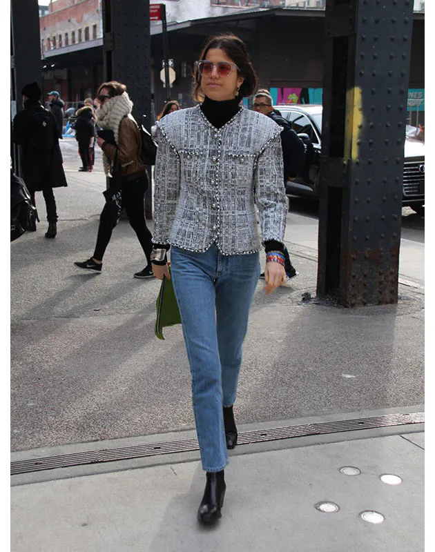 黒ブーツで引き締め あか抜けたシックカジュアルに ショートブーツで見違える 冬 Nikkei Style 黒ブーツで引き締め あか抜けたシックカジュアルに ショートブーツで見違える 冬 Nikkei Style