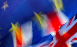 大きな混乱が生じそうなのに、なぜ英議会は離脱案を否決したのか=ロイター 大きな混乱が生じそうなのに、なぜ英議会は離脱案を否決したのか=ロイター