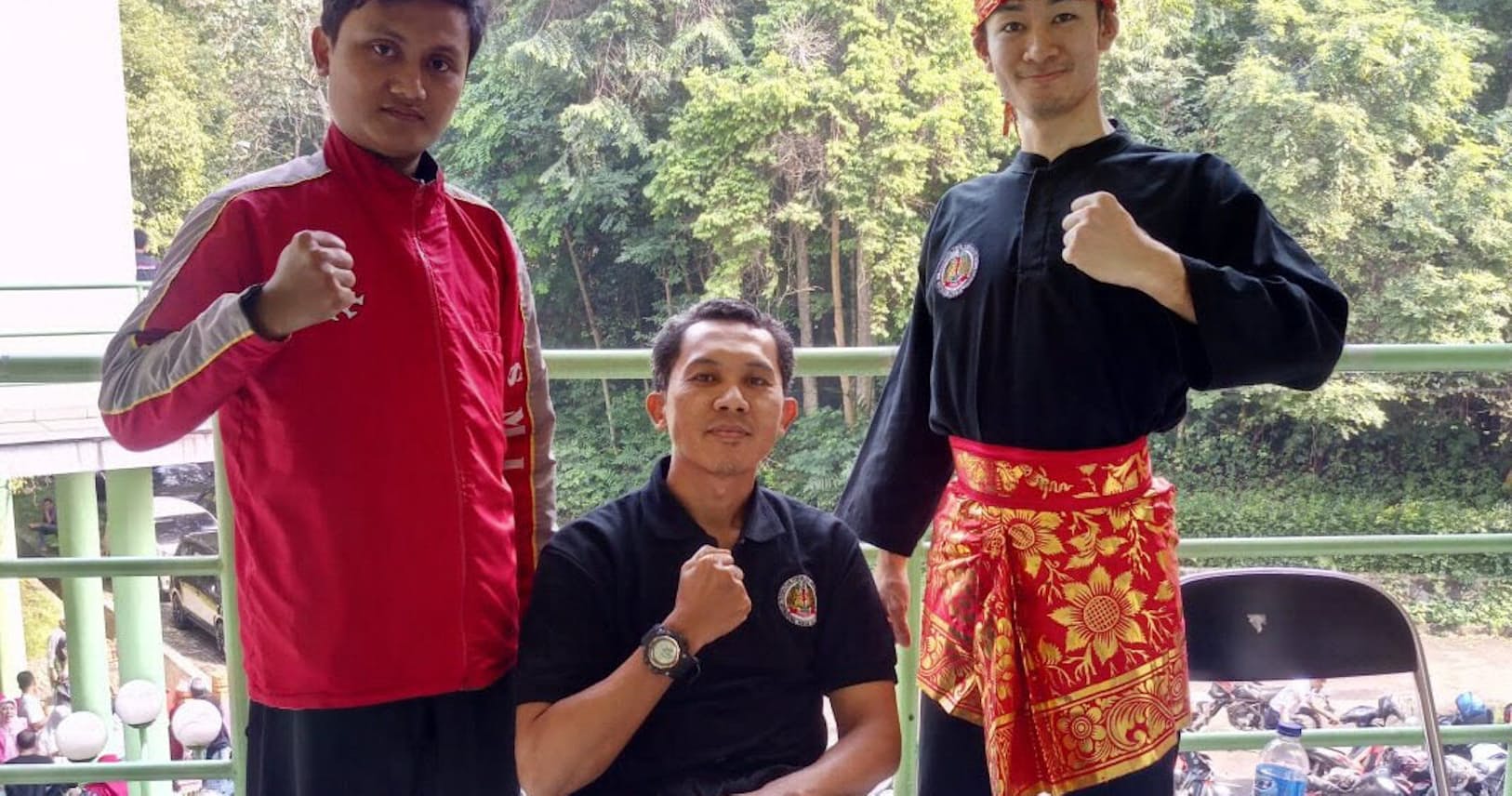 インドネシア伝統武術に魅せられて 全ての始まりは第2外国語選択から Nikkei Style インドネシア伝統武術に魅せられて 全ての始まりは第2外国語選択から Nikkei Style
