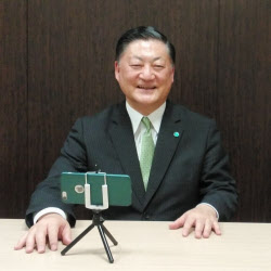 自撮り練習の効用を説く山口博氏
