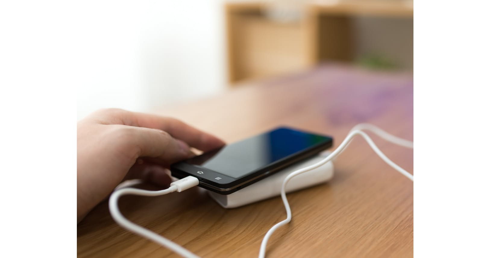 スマホの充電 急速対応 のはずなのに遅いワケ Nikkei Style スマホの充電 急速対応 のはずなのに遅いワケ Nikkei Style