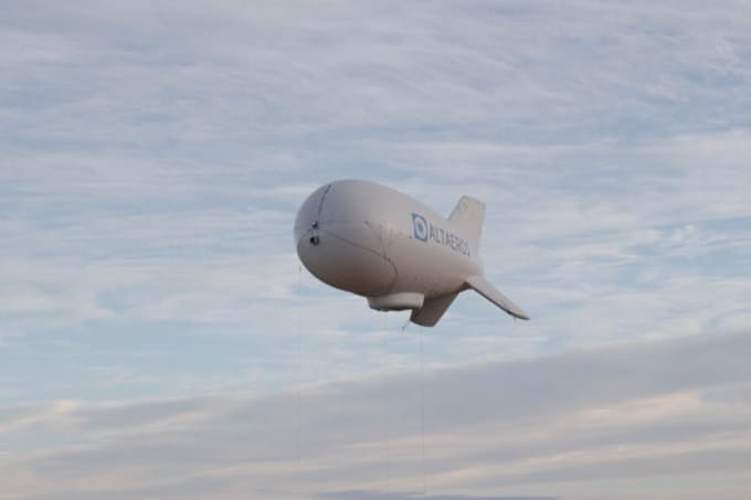 アルタエロス 飛行船使った4g基地局を正式発表 日本経済新聞