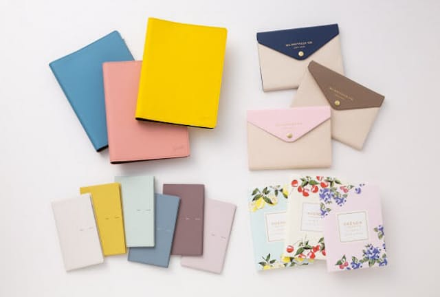 春の手帳は彩り鮮やかな表紙カラーも魅力