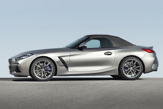 Bmwj プレミアム オープントップ スポーツ モデルの 新型 Bmw Z4 ゼット フォー を発売 日本経済新聞 Bmwj プレミアム オープントップ スポーツ モデルの 新型 Bmw Z4 ゼット フォー を発売 日本経済新聞
