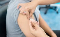 40～57歳男性を対象に、無料で風疹の抗体検査・予防接種を受けられるクーポン券が送付されることに。一体なぜなのか。写真はイメージ=(c)Supak Katedee-123RF