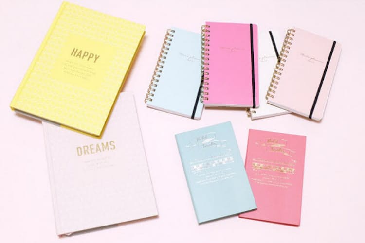 夢や習慣を書き留め一歩踏み出す 新生活ノート3選 Nikkei Style 夢や習慣を書き留め一歩踏み出す 新生活ノート3選 Nikkei Style