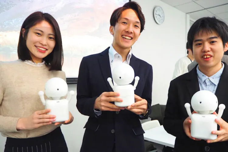 ドラえもんは作れる 若き異才が崩す人とロボットの壁 Nikkei Style ドラえもんは作れる 若き異才が崩す人とロボットの壁 Nikkei Style