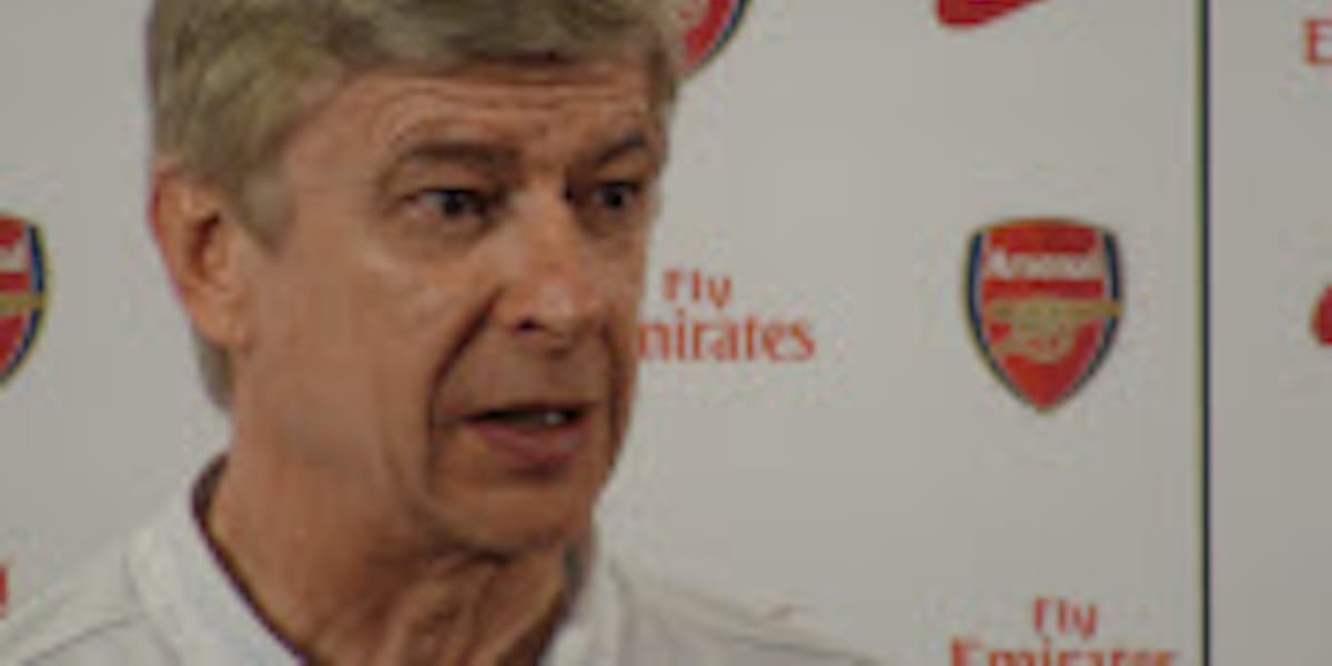 マンuのファーガソン監督はなぜ嘘をついたか 日本経済新聞