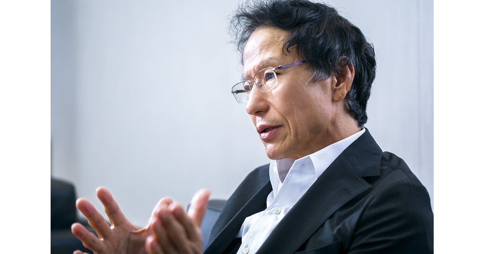 足元しっかりと見らんと 姜尚中氏を打つ母の言葉 ブック Nikkei Style