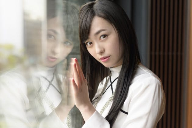 写真はこちらで 福原遥さん 私のモノ語り Nikkei Style 写真はこちらで 福原遥さん 私のモノ語り Nikkei Style