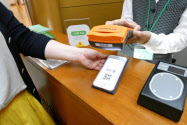 QRコード決済で支払いできる店舗が急速に増えつつある