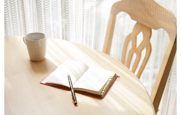 そのつながり必要ですか 人間関係 断捨離 のコツ Nikkei Style そのつながり必要ですか 人間関係 断捨離 のコツ Nikkei Style