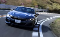 BMWは約20年ぶりに高級クーペ「8シリーズ」を復活させた（写真:荒川正幸、以下同）
