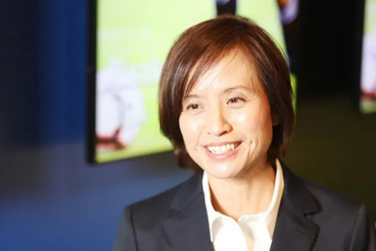 なでしこ高倉監督いざ出陣 好きなサッカーに恩返しを Nikkei Style なでしこ高倉監督いざ出陣 好きなサッカーに恩返しを Nikkei Style