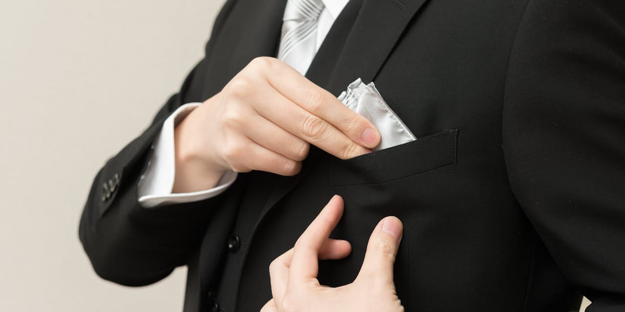 昼の結婚式にタキシード 知っておきたい2つの基本 Nikkei Style 昼の結婚式にタキシード 知っておきたい2つの基本 Nikkei Style