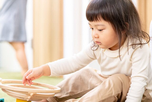 子どもの発達に4つのステージ 先回りとせかしは禁物 女性 Nikkei Style