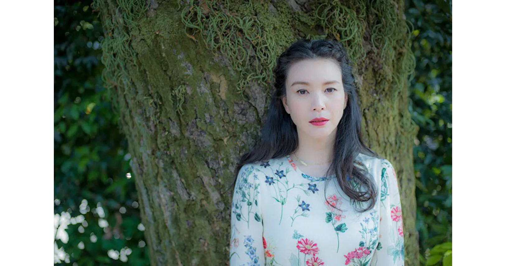 ルーツである沖縄についても初めて歌で向き合った 知花くらら 苦しんだ代 短歌 Nikkei Style ルーツである沖縄についても初めて歌で向き合った 知花くらら 苦しんだ代 短歌 Nikkei Style