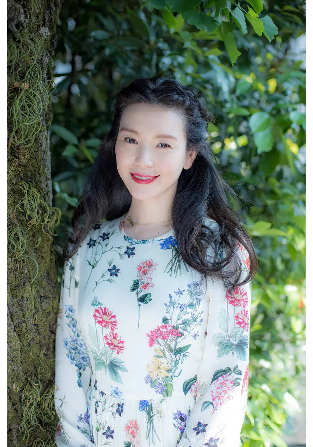 知花くらら 苦しんだ代 短歌が救ってくれた Nikkei Style 知花くらら 苦しんだ代 短歌が救ってくれた Nikkei Style