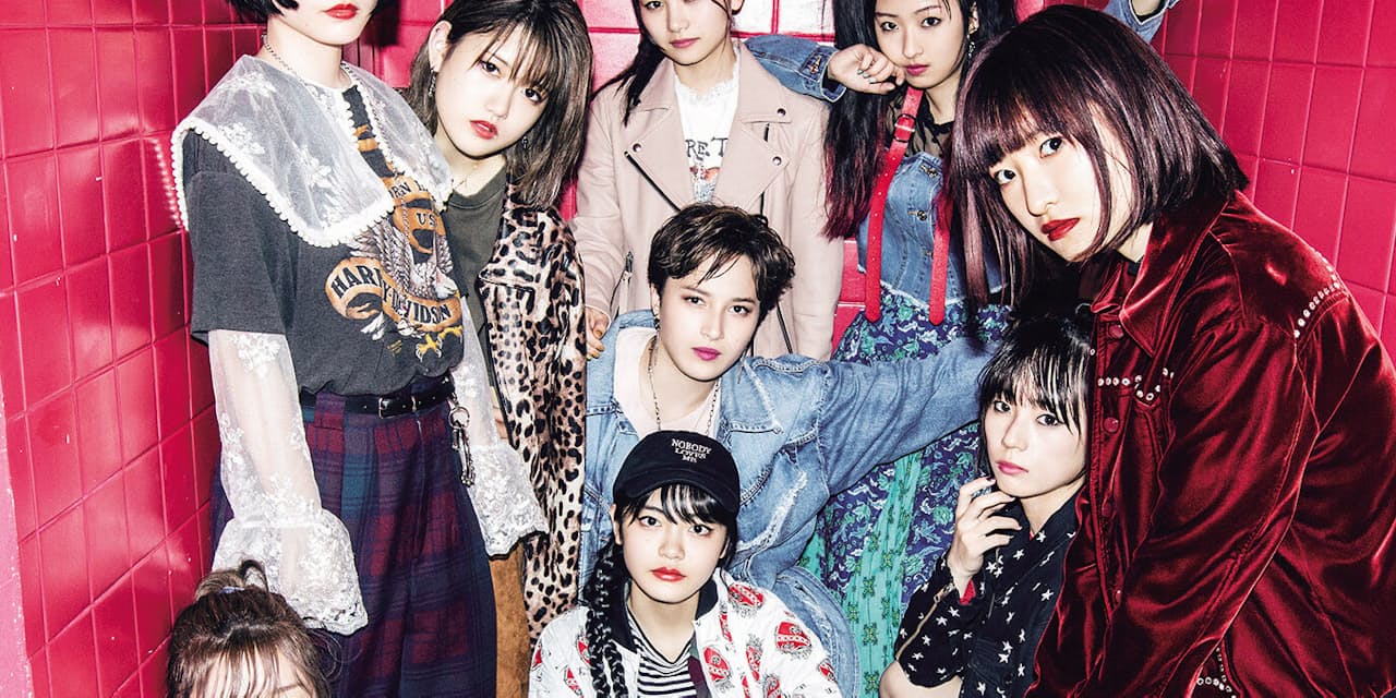 秋元康のガールズバンドデビュー 39人が激しく競う Nikkei Style 秋元康のガールズバンドデビュー 39人が激しく競う Nikkei Style