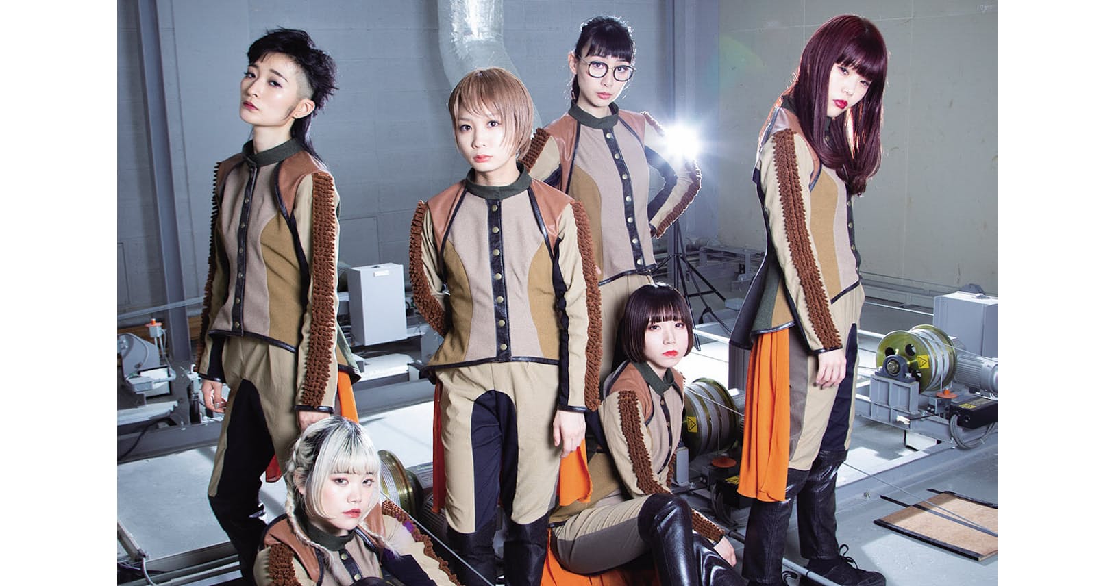 ライブの演出案をみんなで パンクバンドbish 激しくエモーショナル 両極光る Nikkei Style ライブの演出案をみんなで パンクバンドbish 激しくエモーショナル 両極光る Nikkei Style