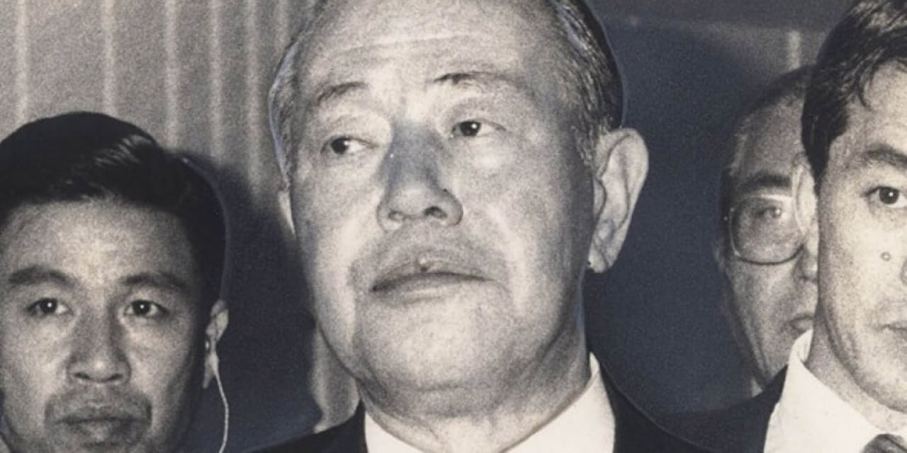 大臣は午前2時から猛勉強 努力の天才 田中角栄 Nikkei Style 大臣は午前2時から猛勉強 努力の天才 田中角栄 Nikkei Style