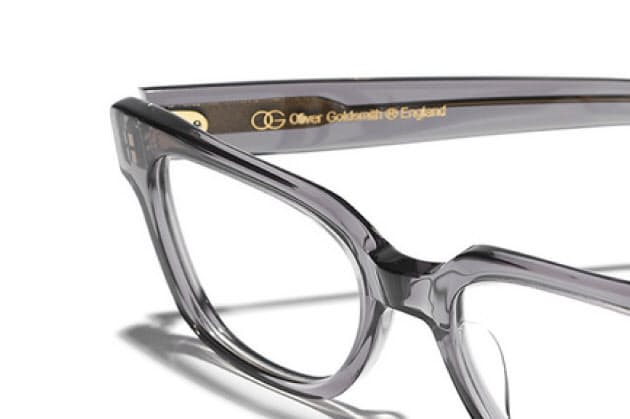 スクエアの黒セル眼鏡 おじさま世代の目元引き締め Nikkei Style スクエアの黒セル眼鏡 おじさま世代の目元引き締め Nikkei Style