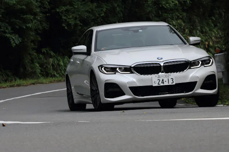 Bmw 3d 新型ディーゼルの身軽な走りに驚き Nikkei Style Bmw 3d 新型ディーゼルの身軽な走りに驚き Nikkei Style