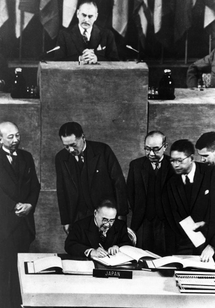 講和条約に49カ国が署名 条約全文を別掲 日本経済新聞 講和条約に49カ国が署名 条約全文を別掲 日本経済新聞